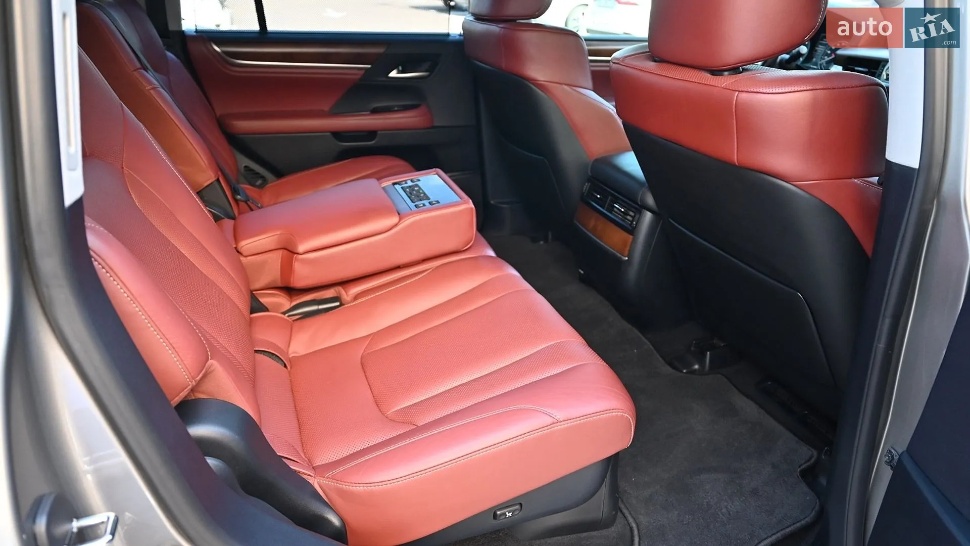 2018 Lexus LX - мініатюра 7