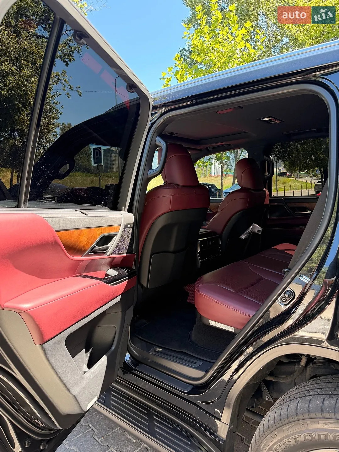 2022 Lexus LX - мініатюра 13