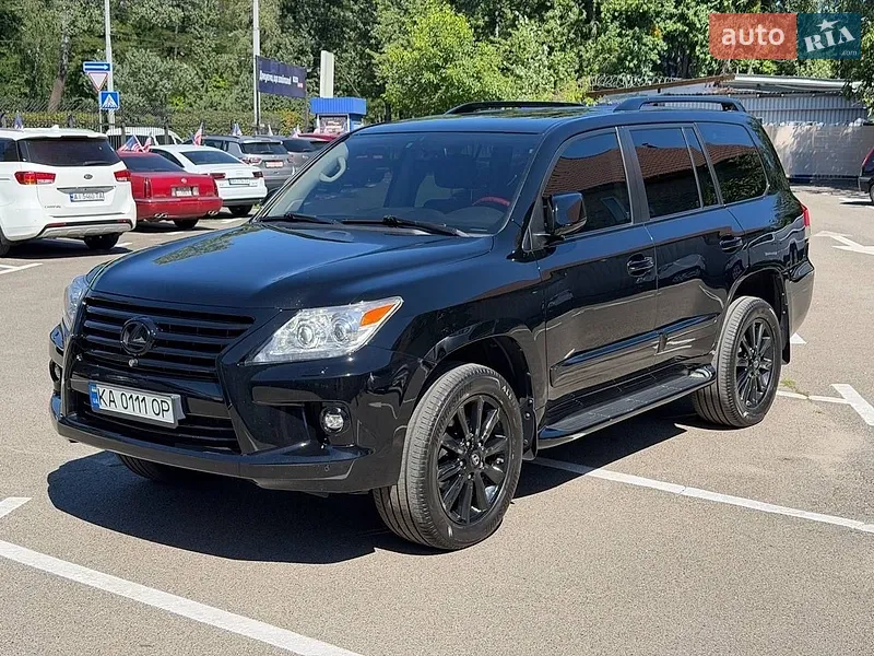 Lexus LX 2008