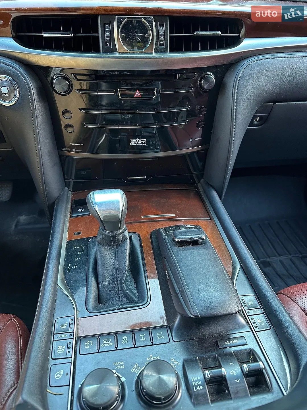 2017 Lexus LX - мініатюра 11