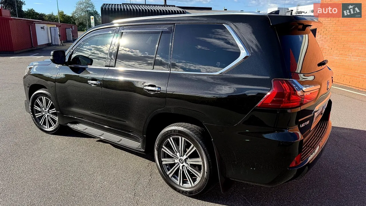 2016 Lexus LX - мініатюра 22