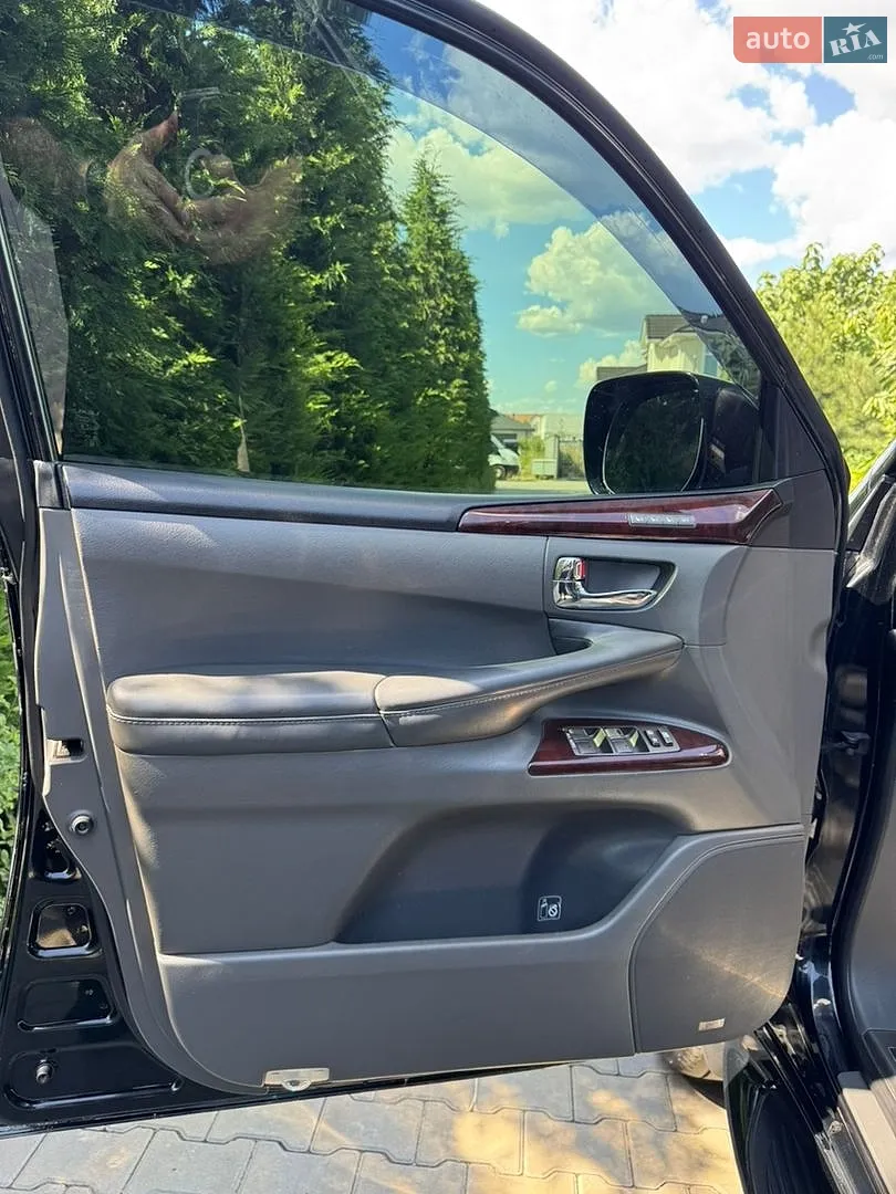 2010 Lexus LX - мініатюра 19