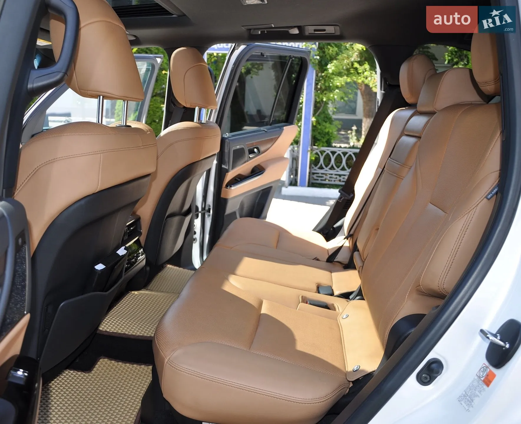 2022 Lexus LX - мініатюра 18