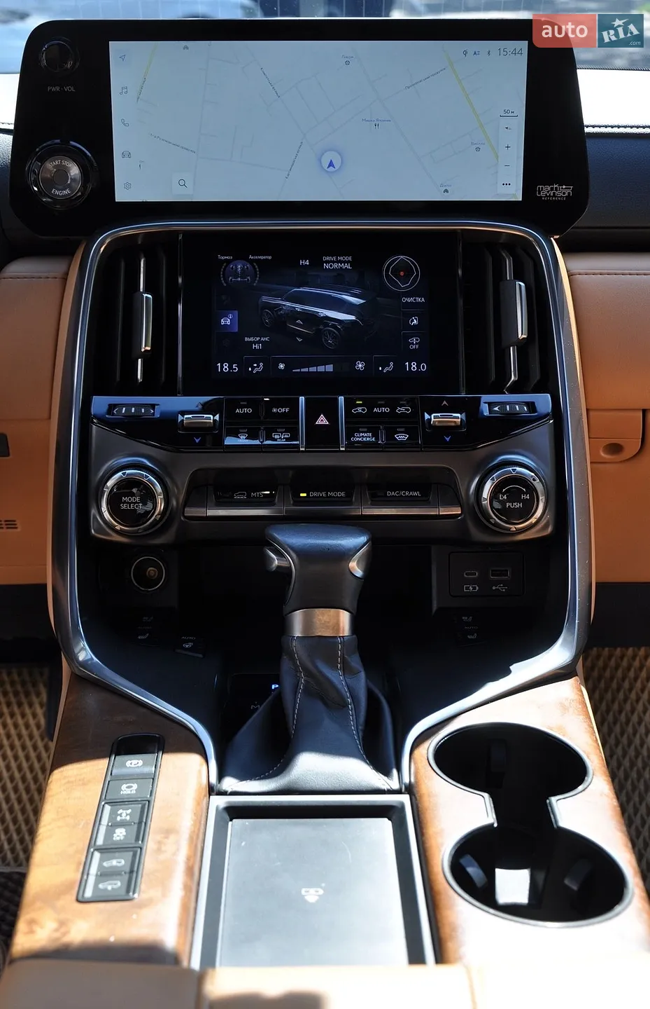 2022 Lexus LX - мініатюра 23