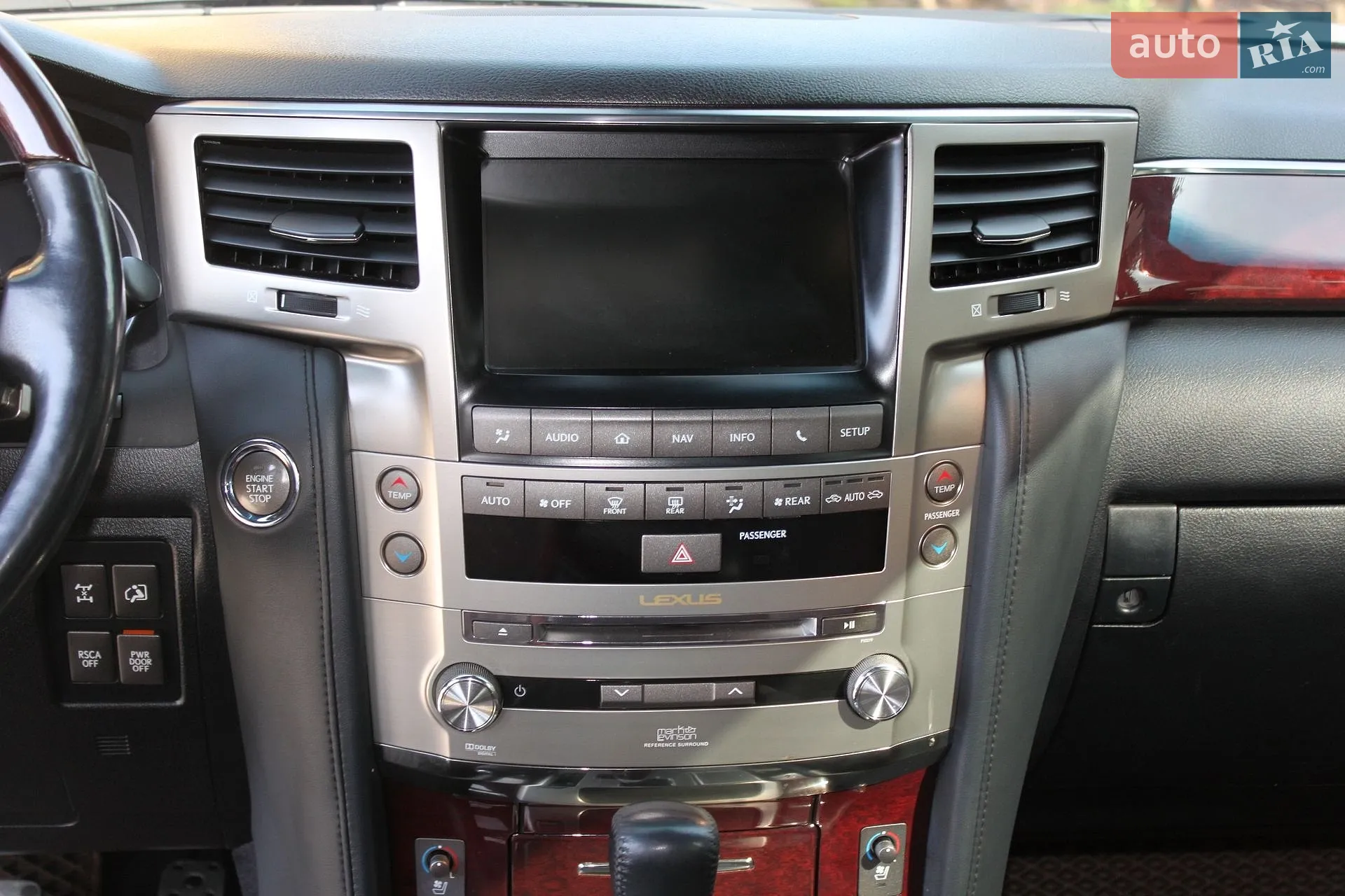 2014 Lexus LX - мініатюра 24