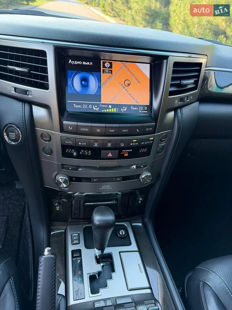 2013 Lexus LX - мініатюра 16