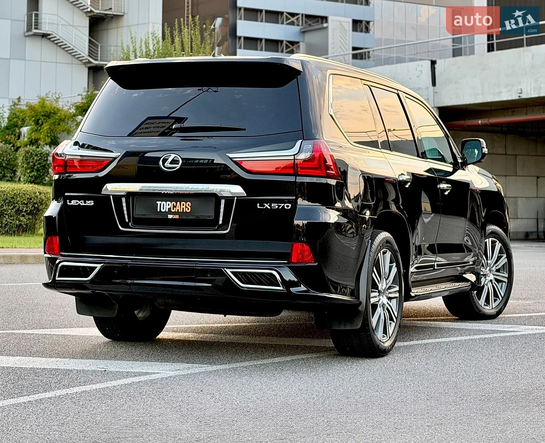 2016 Lexus LX - мініатюра 14