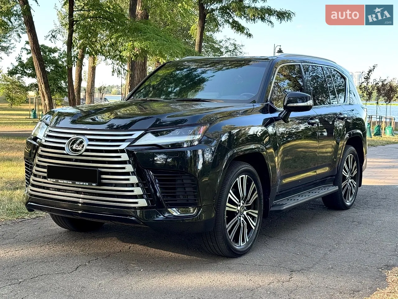 2022 Lexus LX - мініатюра 27