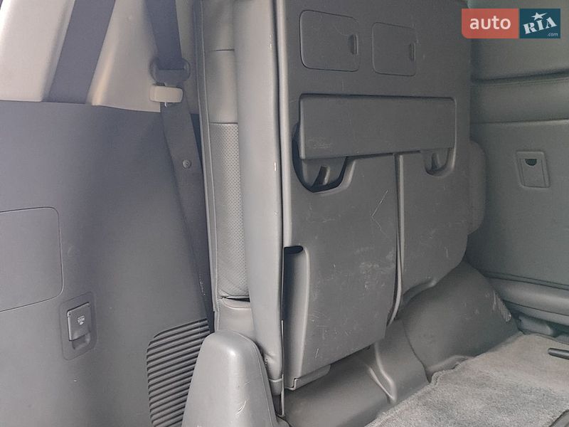 Позашляховик / Кросовер Lexus LX 2008 в Шептицькому