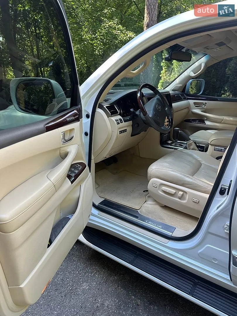 2013 Lexus LX - мініатюра 10