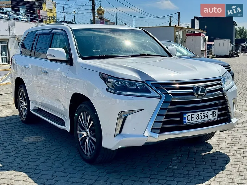Lexus LX