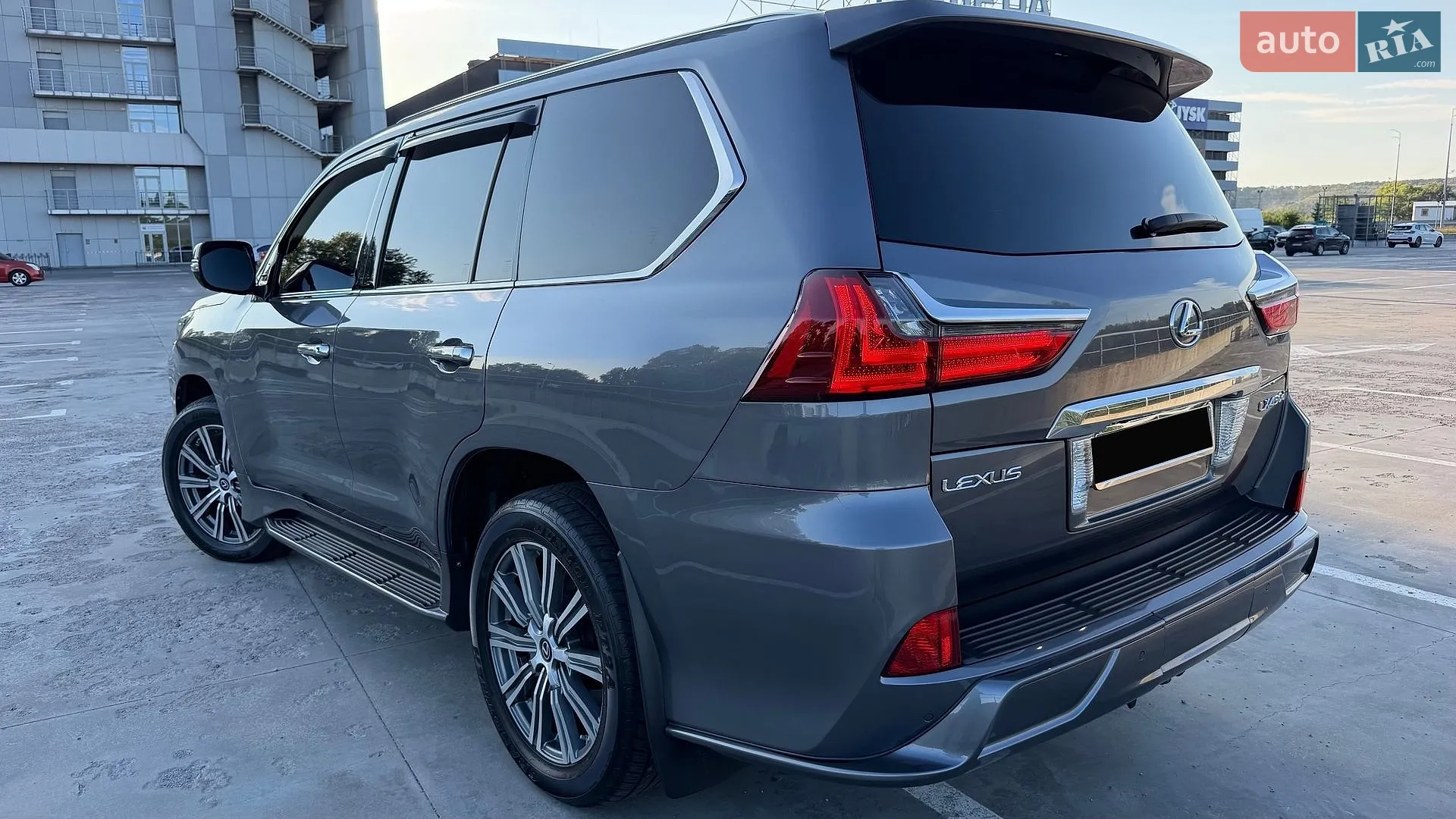2016 Lexus LX - мініатюра 8