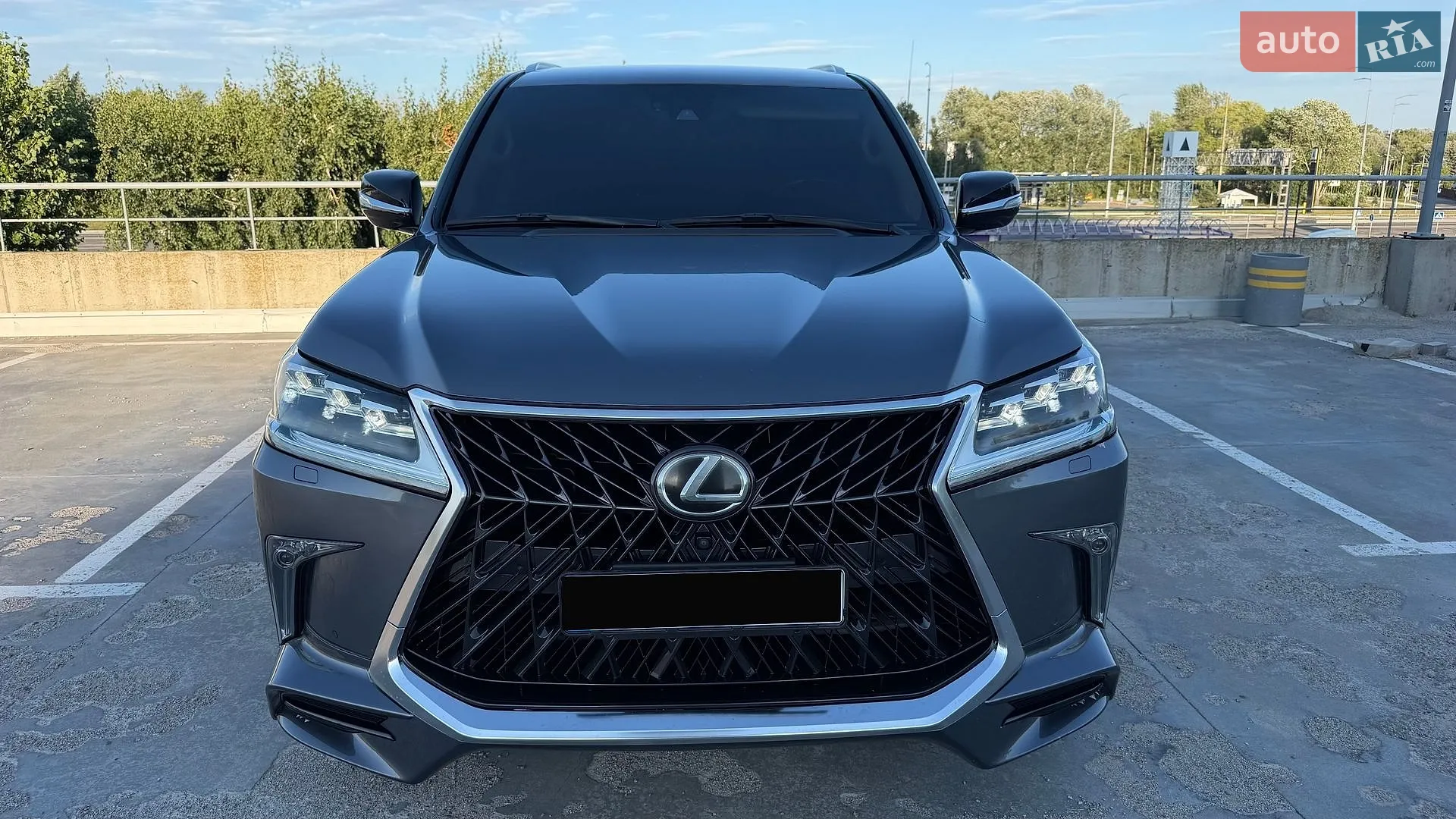 2016 Lexus LX - мініатюра 16