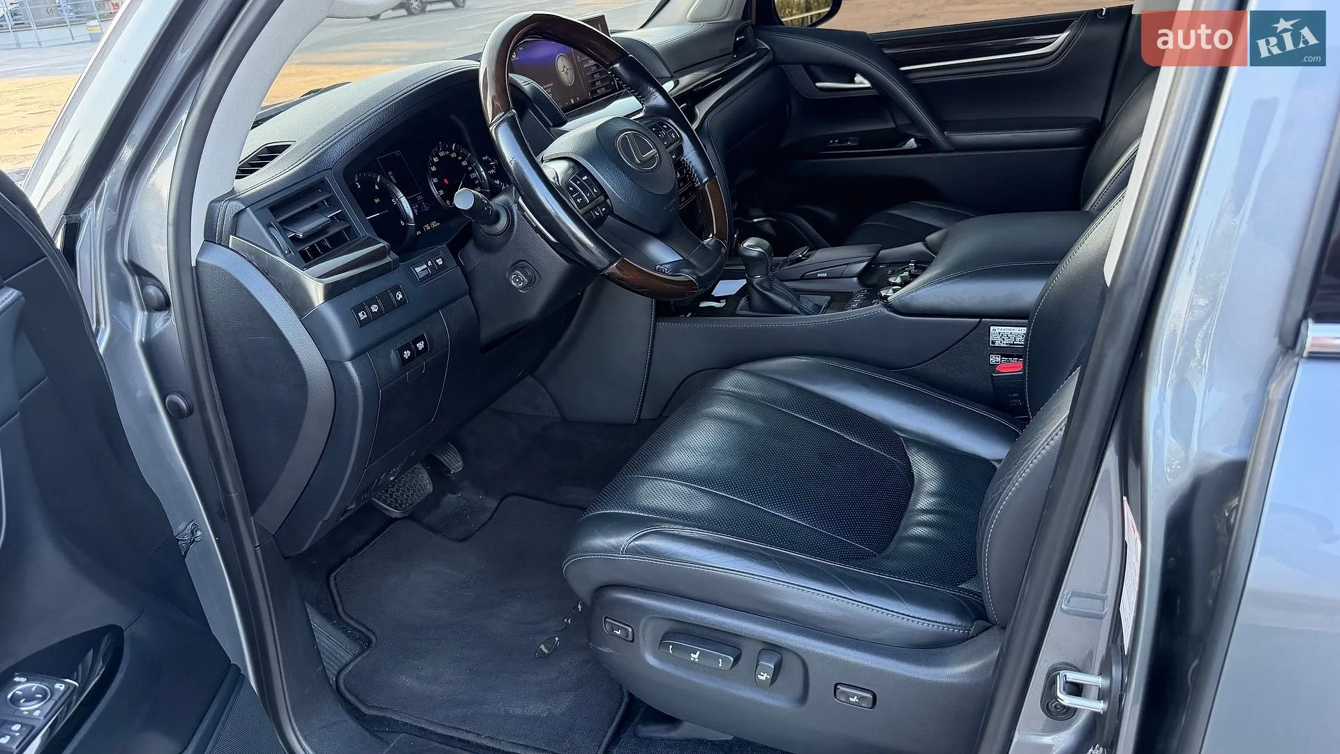 2016 Lexus LX - мініатюра 20