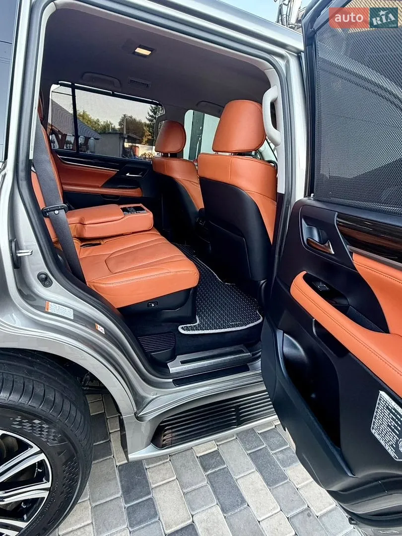 2017 Lexus LX - мініатюра 33