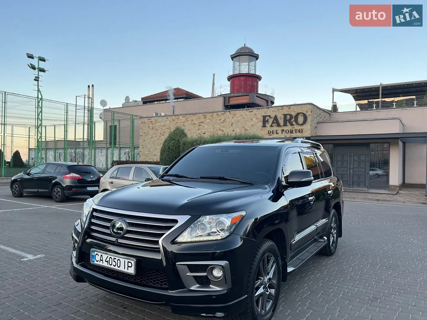 2014 Lexus LX - мініатюра 3