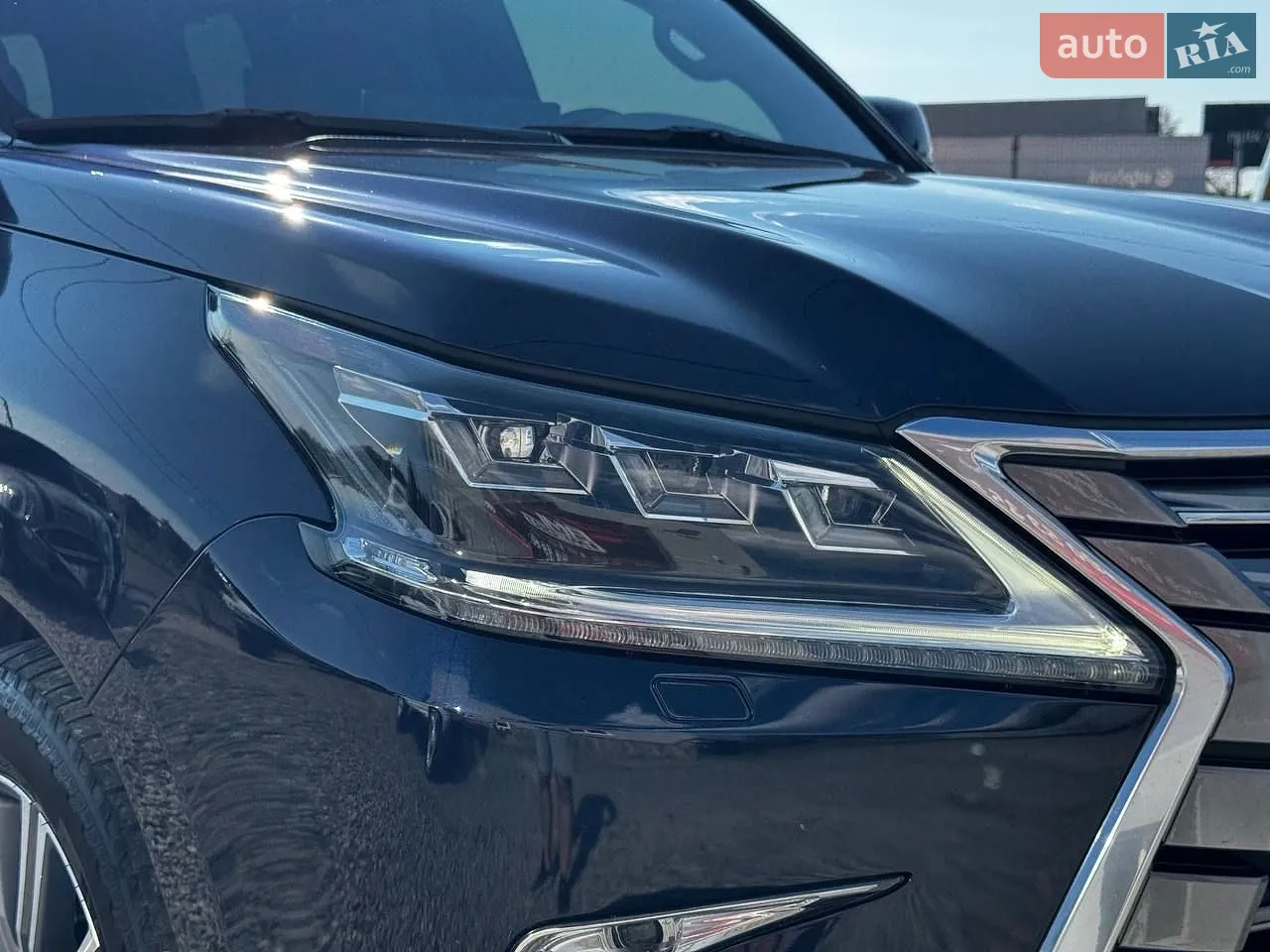 2017 Lexus LX - мініатюра 4