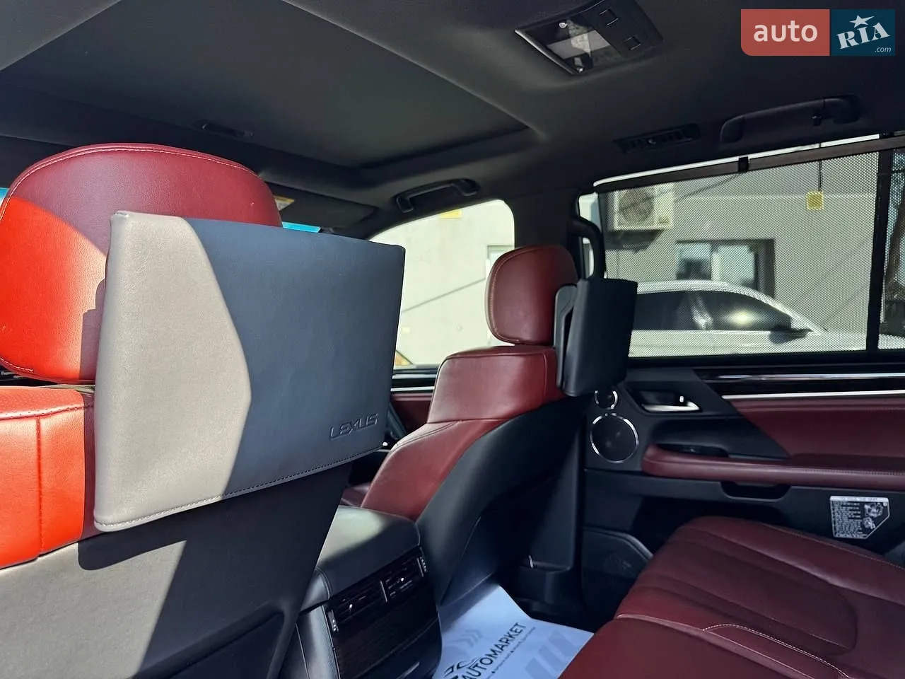 2017 Lexus LX - мініатюра 27