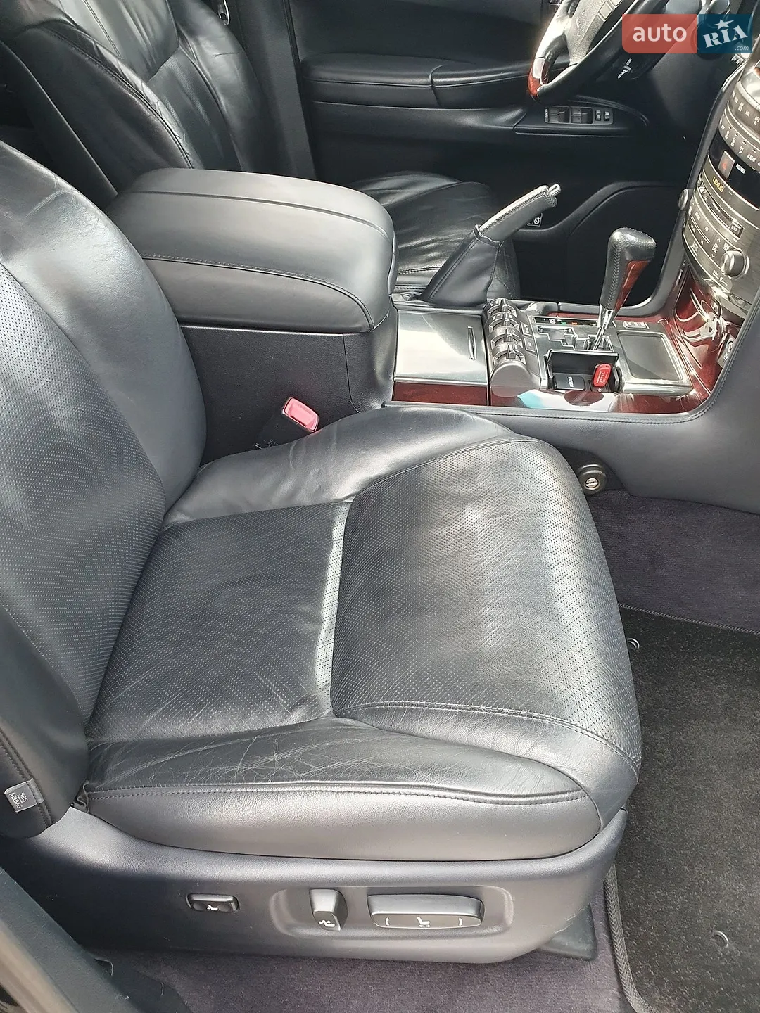 2010 Lexus LX - мініатюра 17