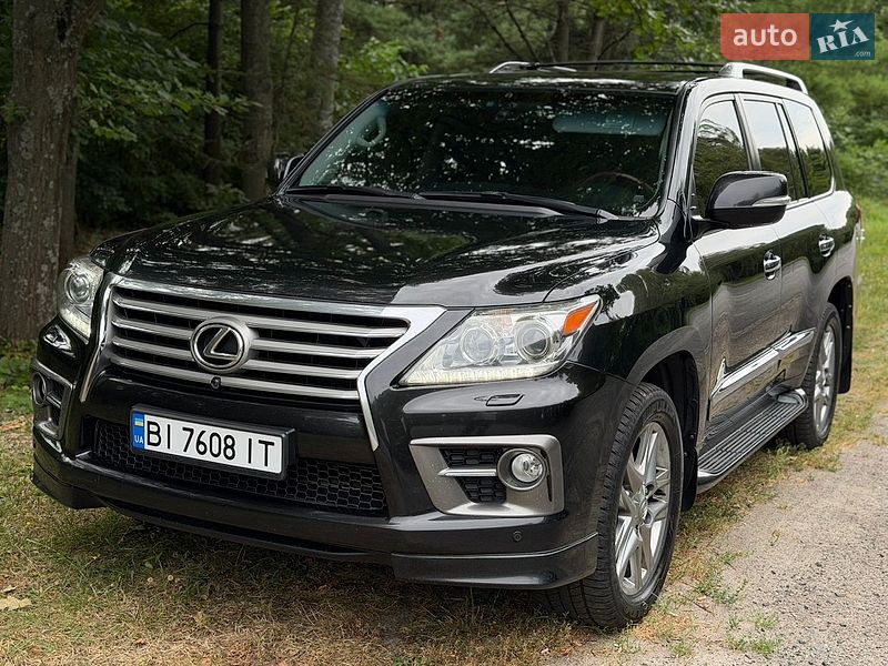 Позашляховик / Кросовер Lexus LX 2012 в Лубнах