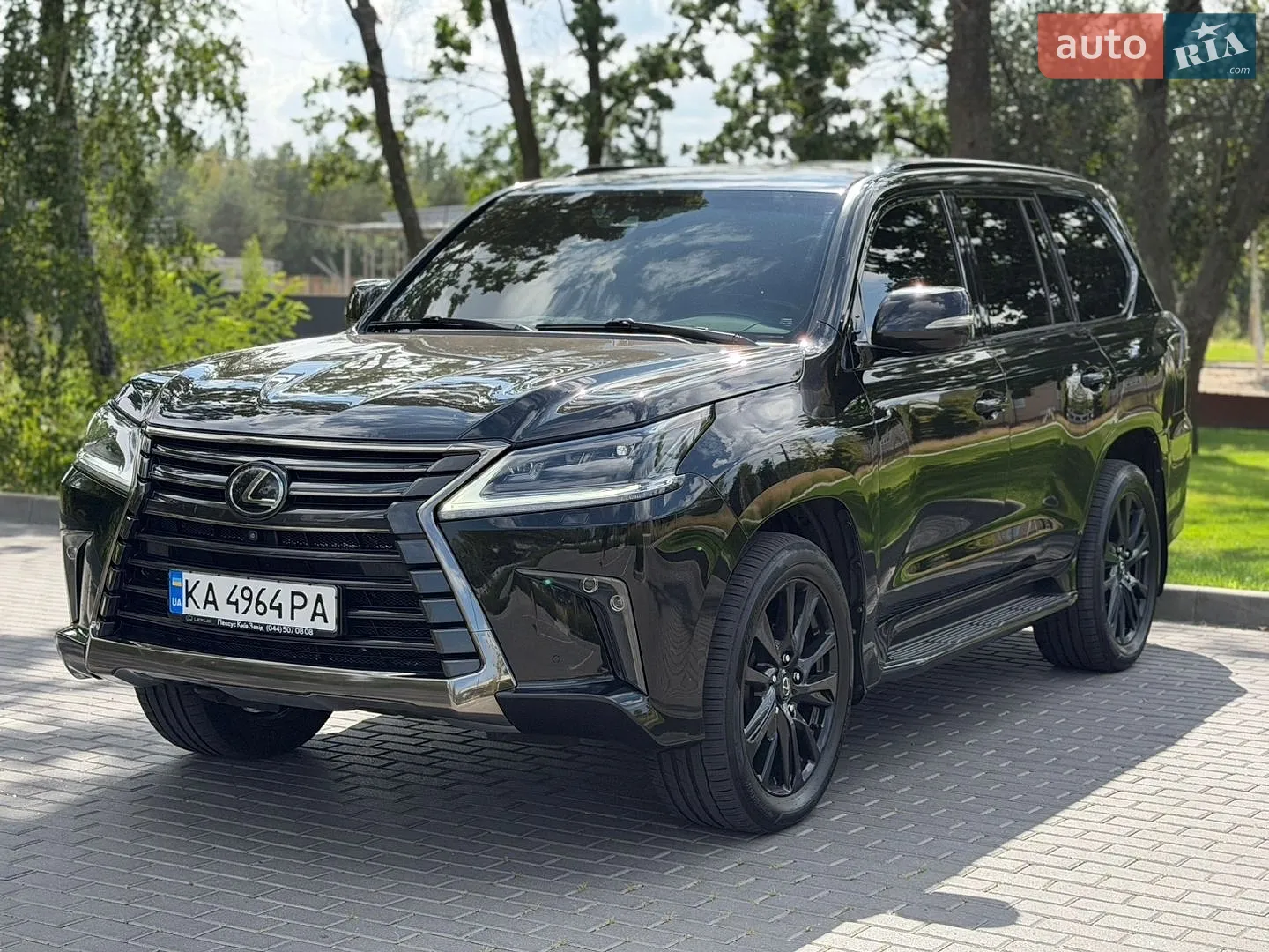 2019 Lexus LX - мініатюра 3