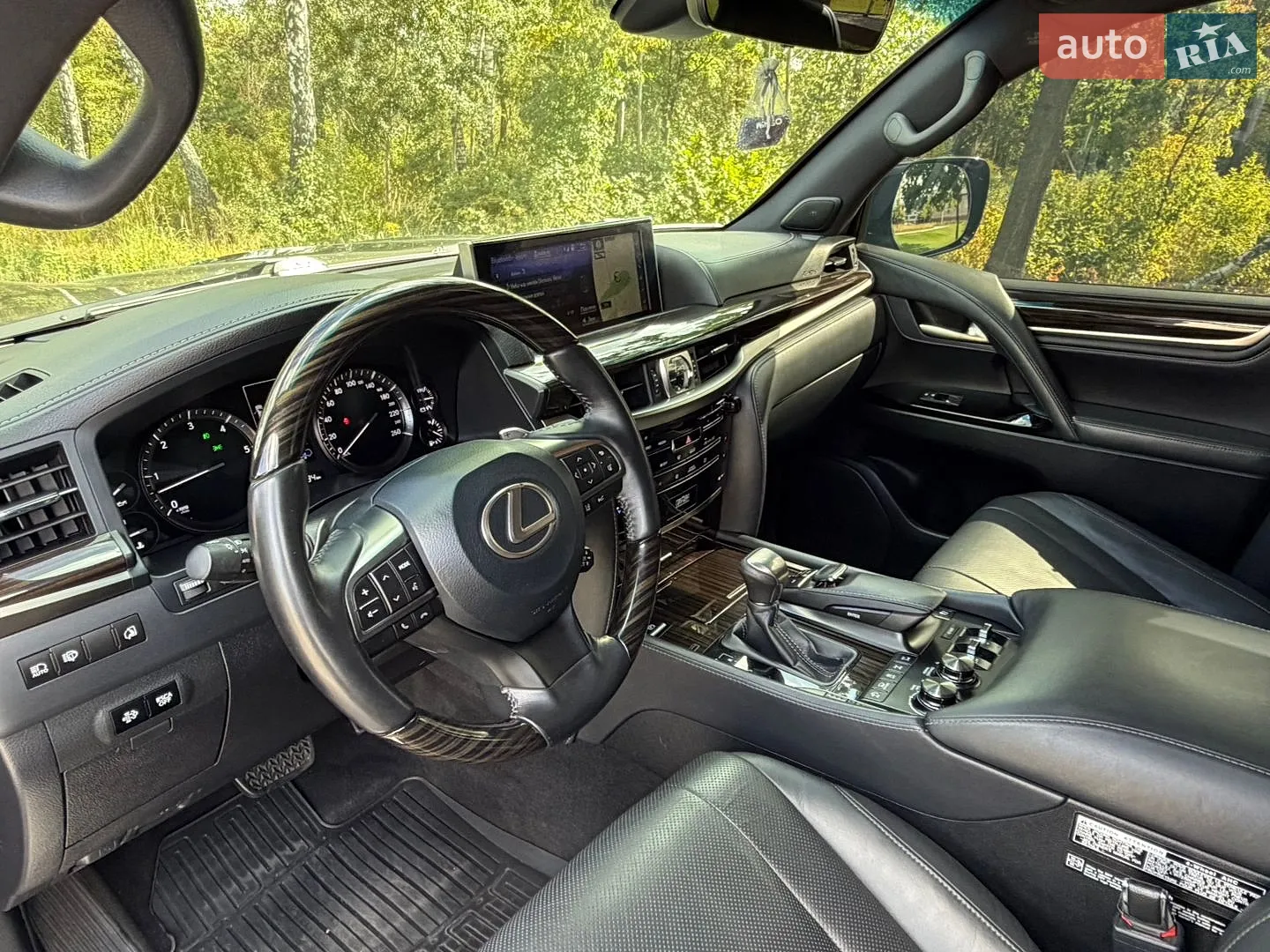 2019 Lexus LX - мініатюра 22