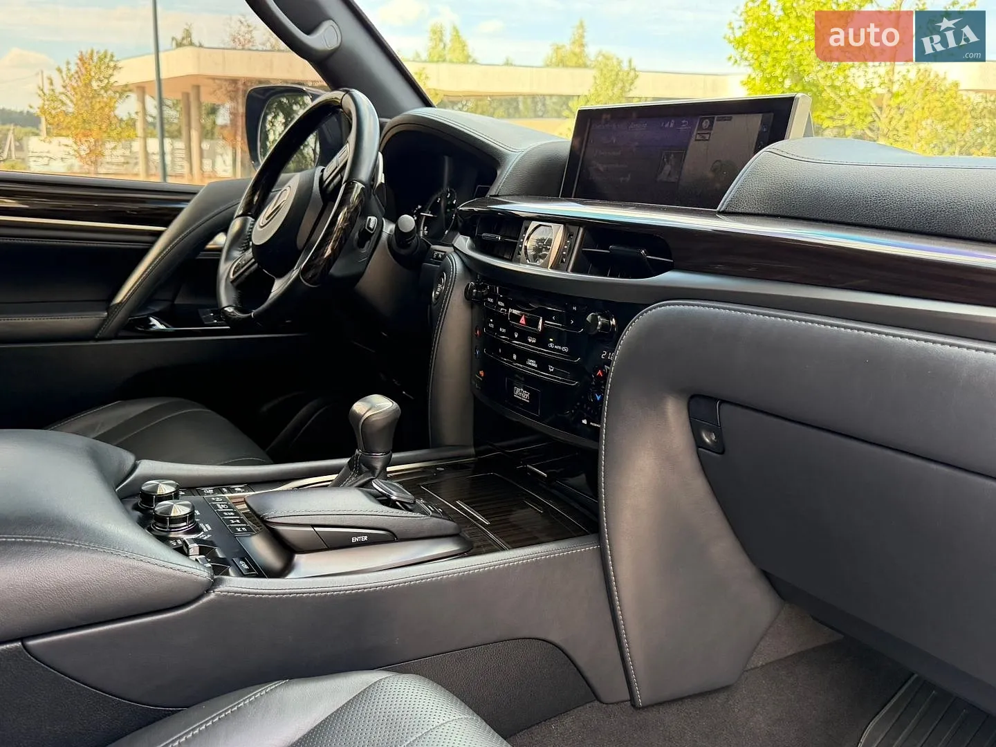 2019 Lexus LX - мініатюра 27