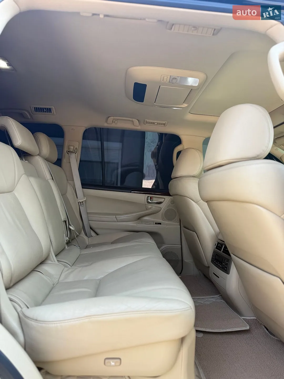 2010 Lexus LX - мініатюра 13