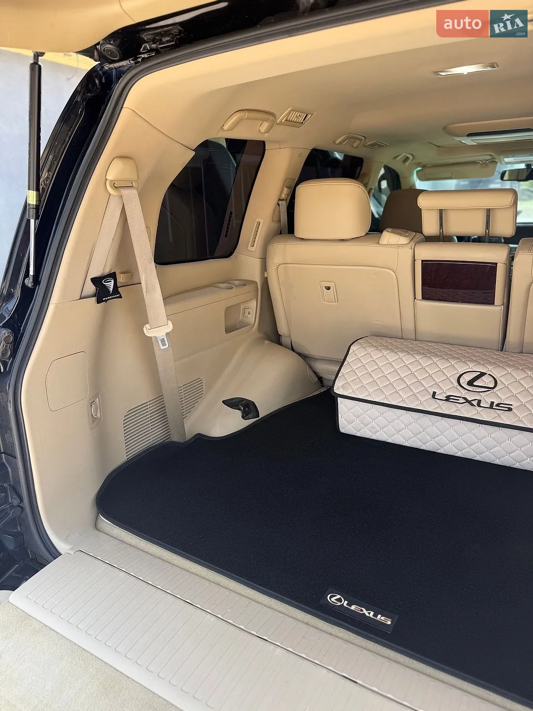 2010 Lexus LX - мініатюра 23