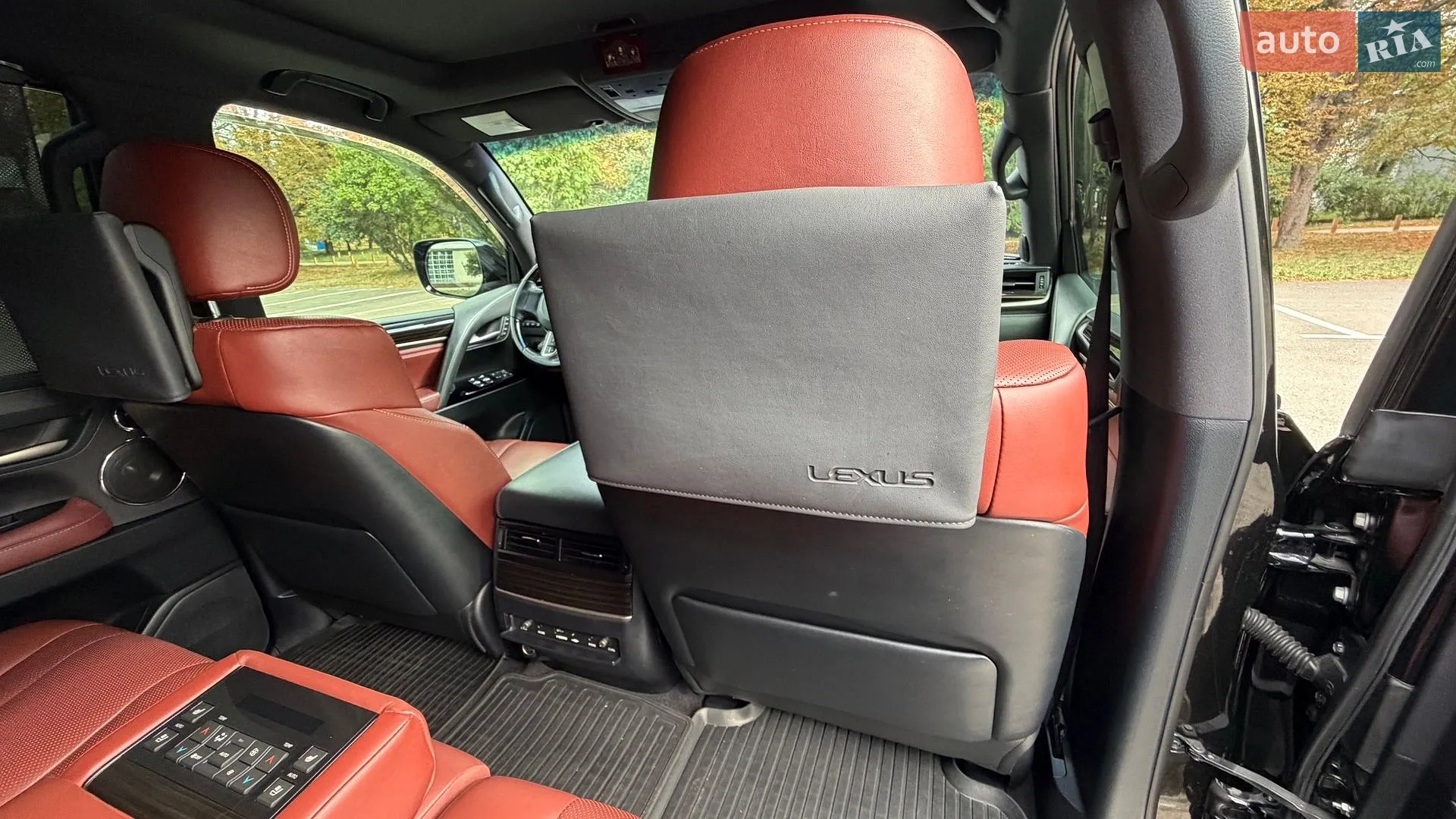 2019 Lexus LX - мініатюра 13