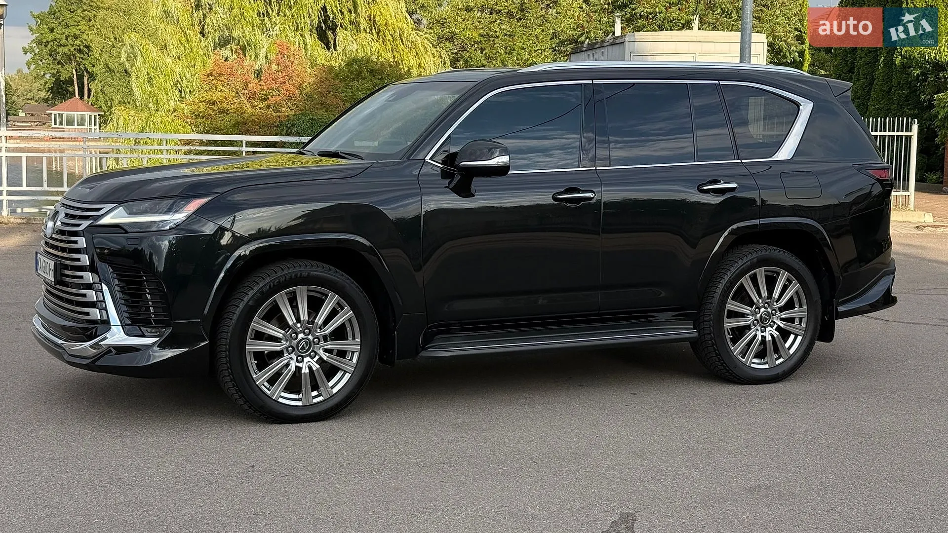 2023 Lexus LX - мініатюра 6