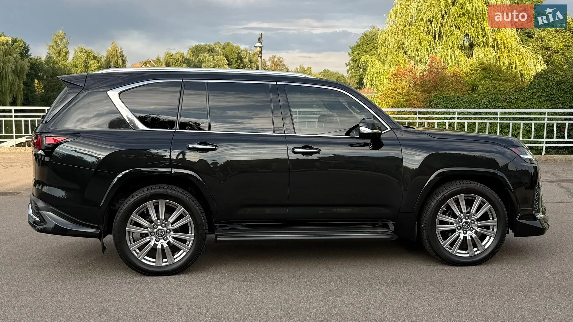 2023 Lexus LX - мініатюра 15