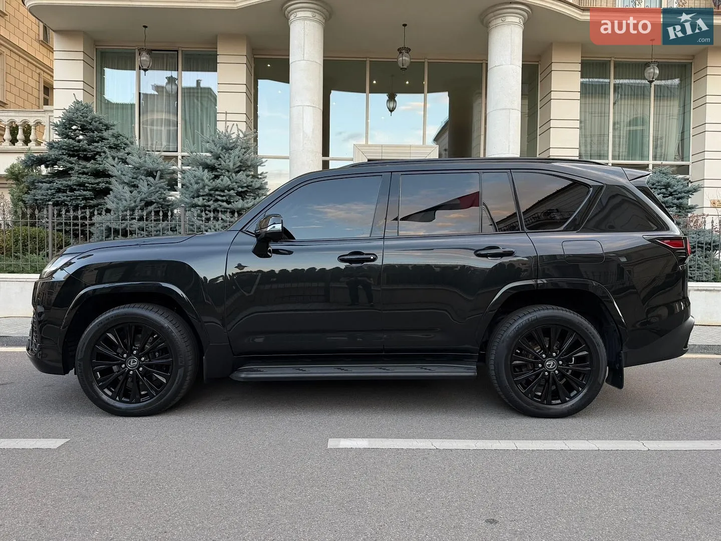 2023 Lexus LX - мініатюра 7