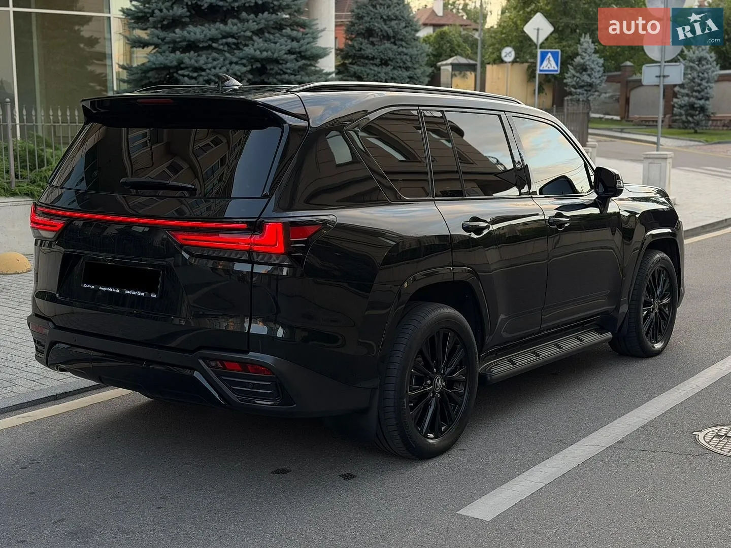 2023 Lexus LX - мініатюра 12