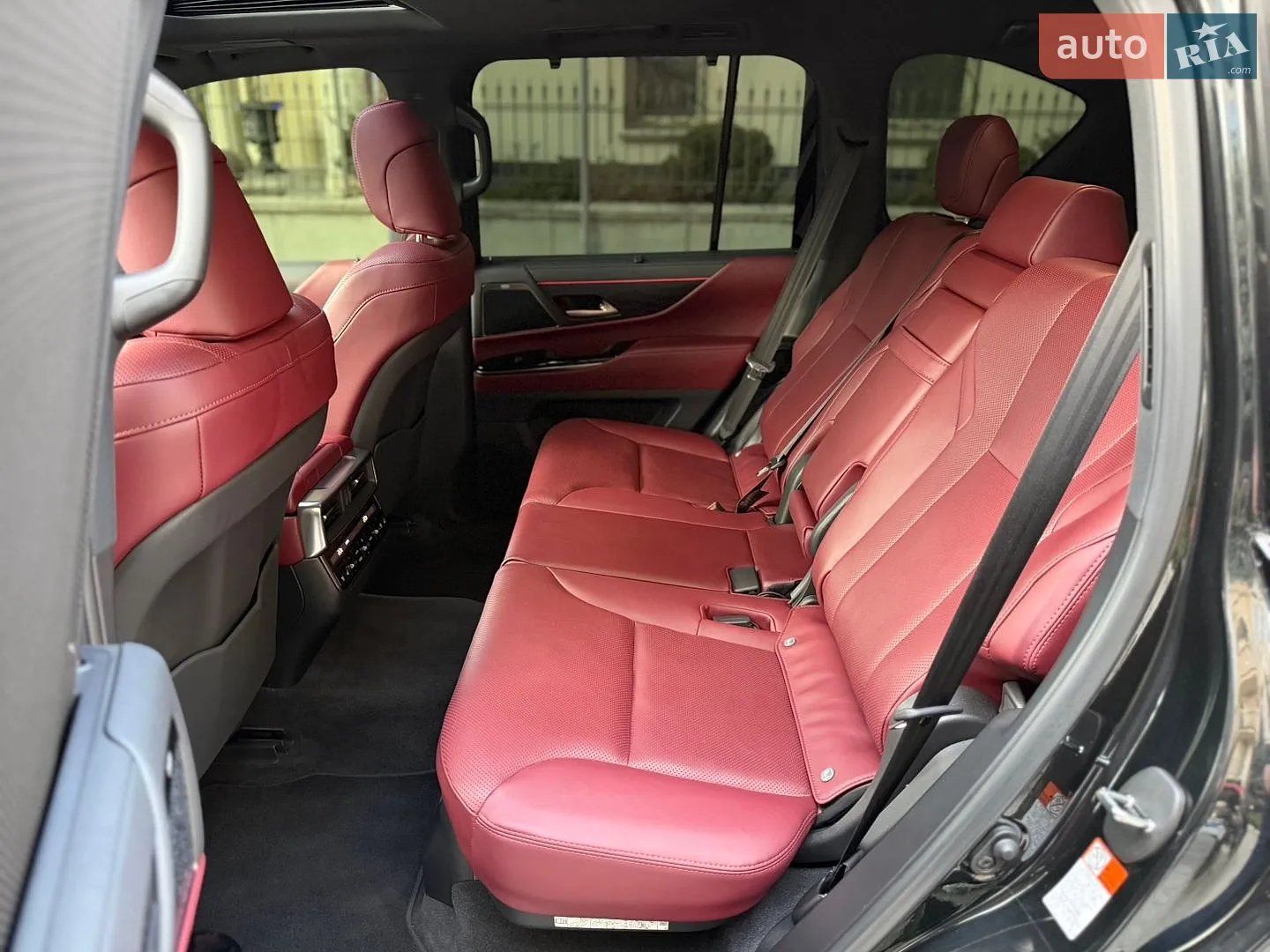2023 Lexus LX - мініатюра 29
