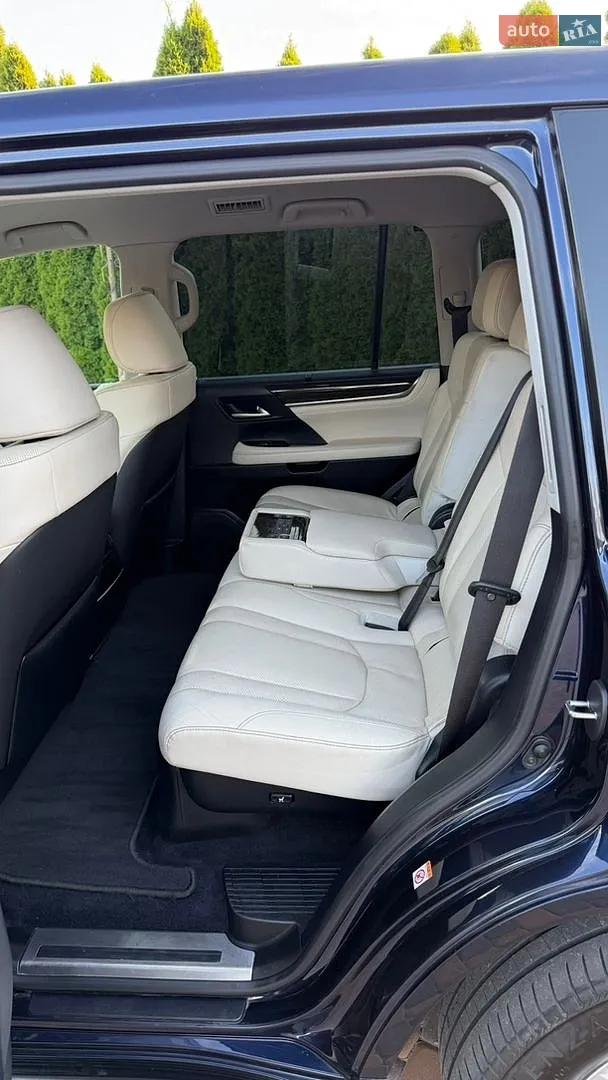 2016 Lexus LX - мініатюра 6