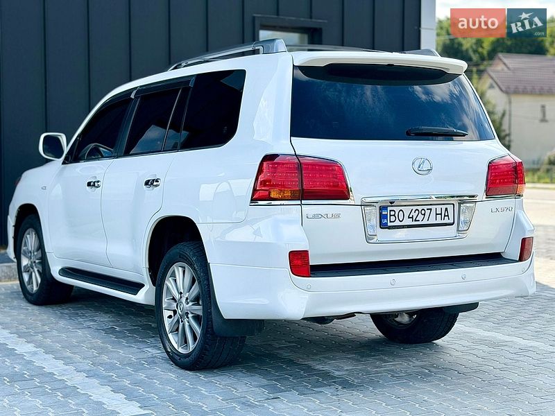 Внедорожник / Кроссовер Lexus LX 2010 в Тернополе