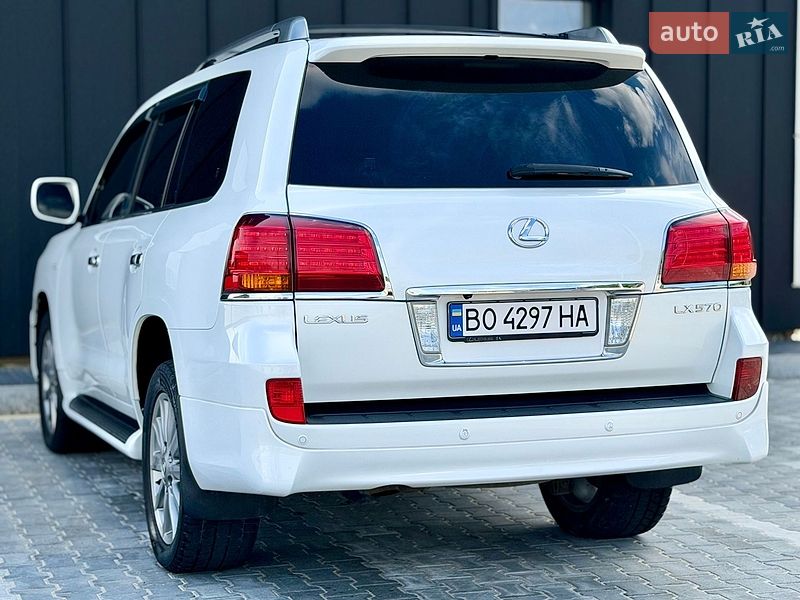 Внедорожник / Кроссовер Lexus LX 2010 в Тернополе