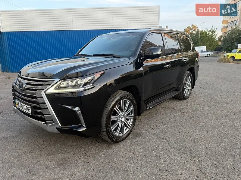 Lexus LX