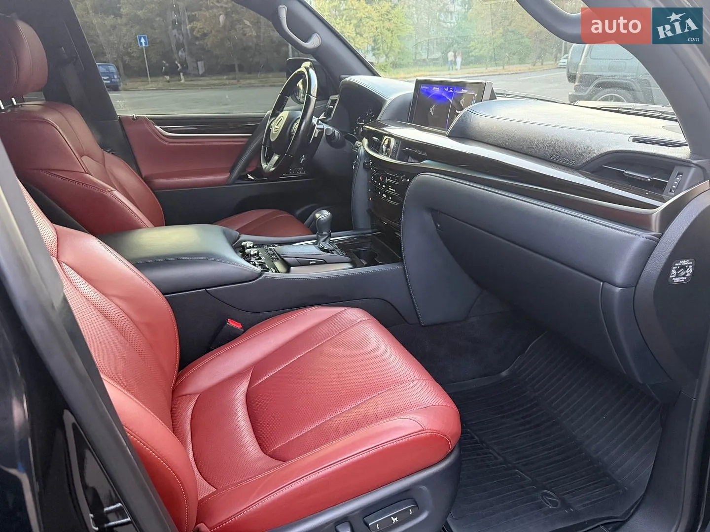 2016 Lexus LX - мініатюра 10