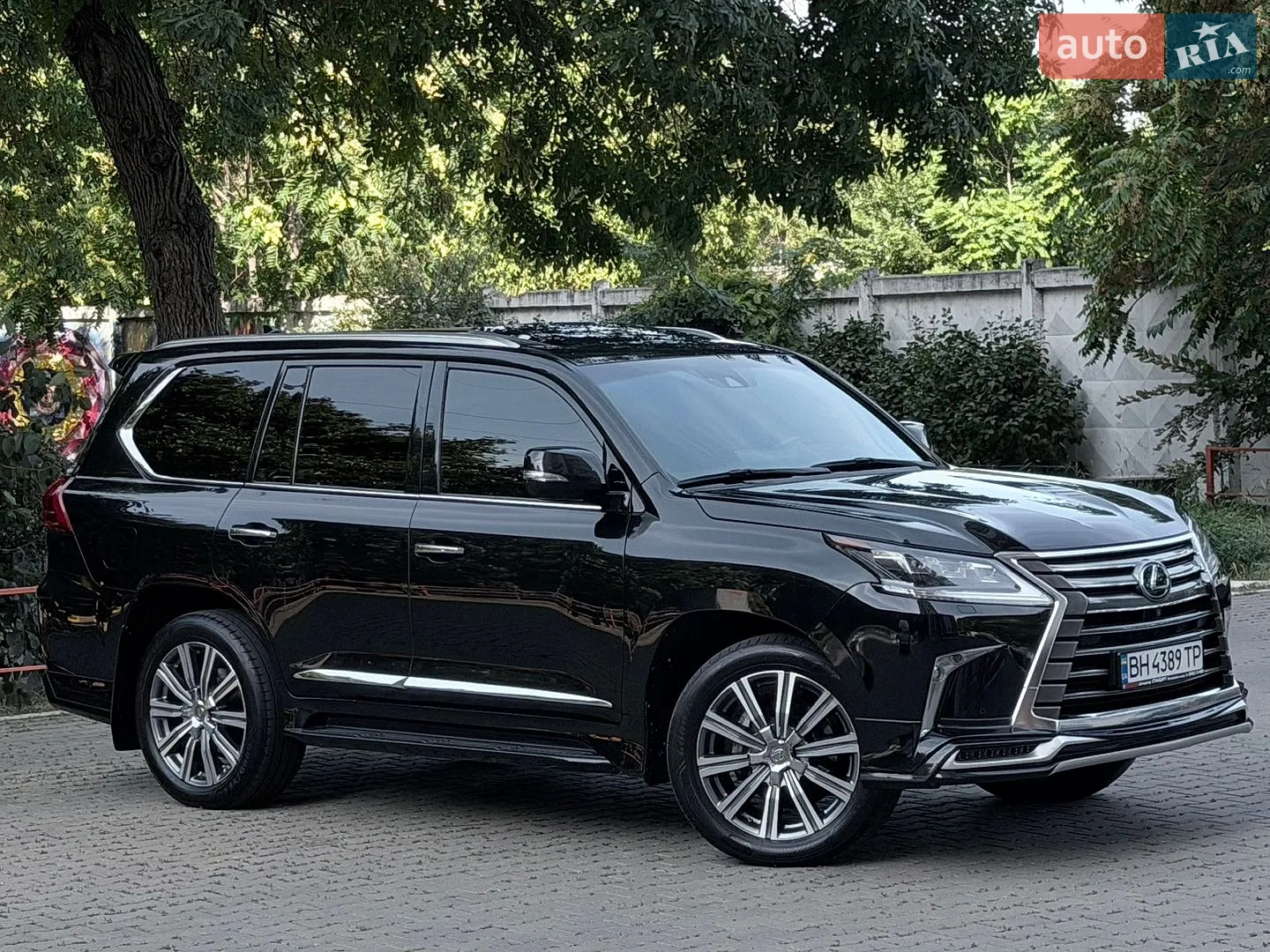 2016 Lexus LX - мініатюра 18
