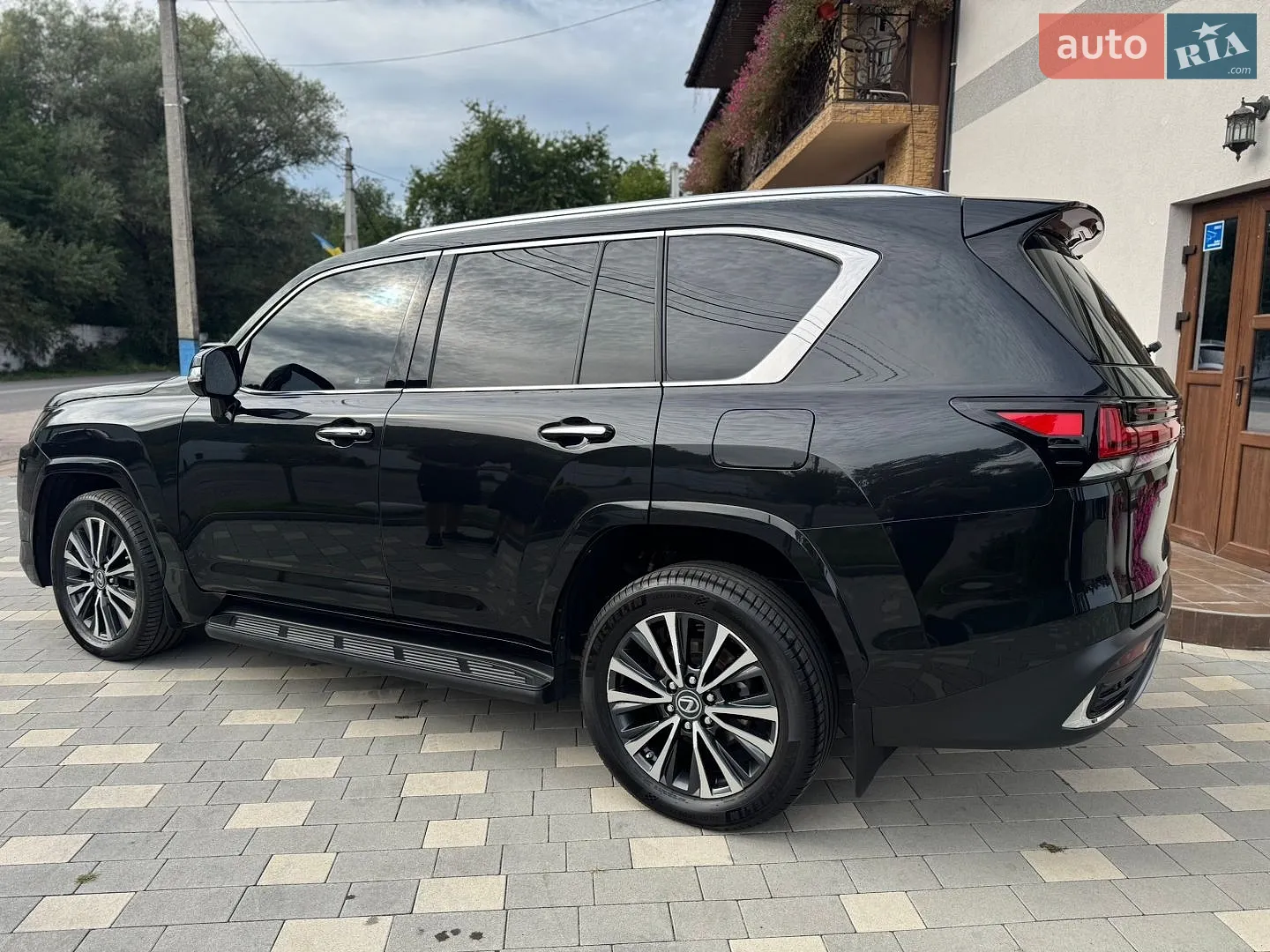 2023 Lexus LX - мініатюра 8