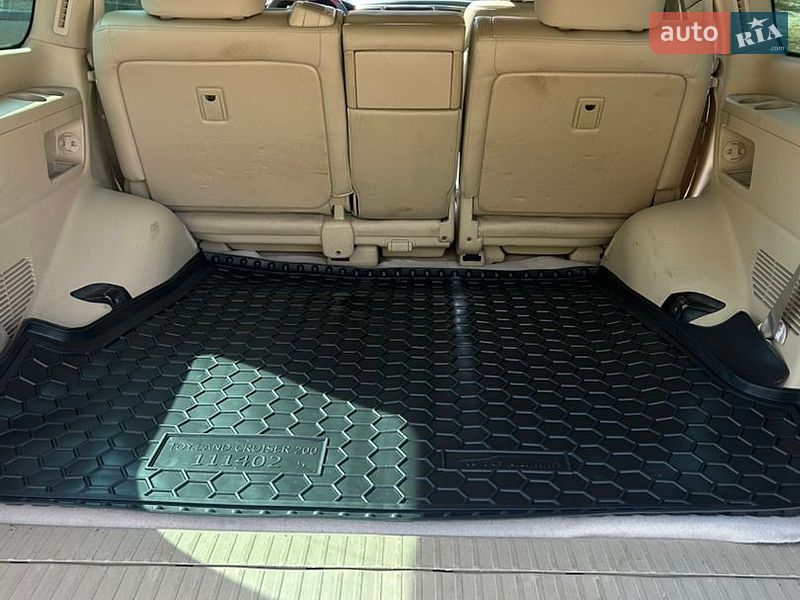 Внедорожник / Кроссовер Lexus LX 2007 в Киеве