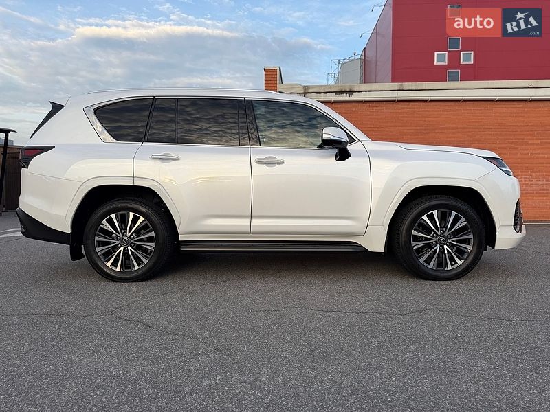 Позашляховик / Кросовер Lexus LX 2022 в Києві фото 7 Позашляховик / Кросовер Lexus LX 2022 в Києві