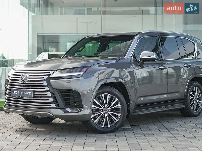 Lexus LX 2023