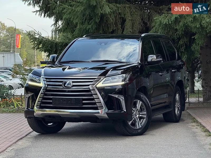 Lexus LX