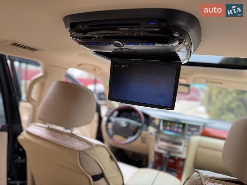 Позашляховик / Кросовер Lexus LX 2008 в Могилів-Подільському