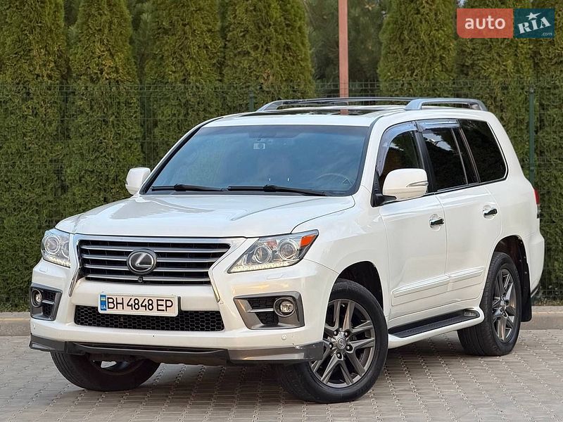Позашляховик / Кросовер Lexus LX 2013 в Одесі