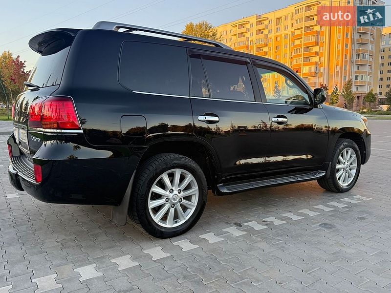 Внедорожник / Кроссовер Lexus LX 2010 в Ирпене фото 5 Внедорожник / Кроссовер Lexus LX 2010 в Ирпене