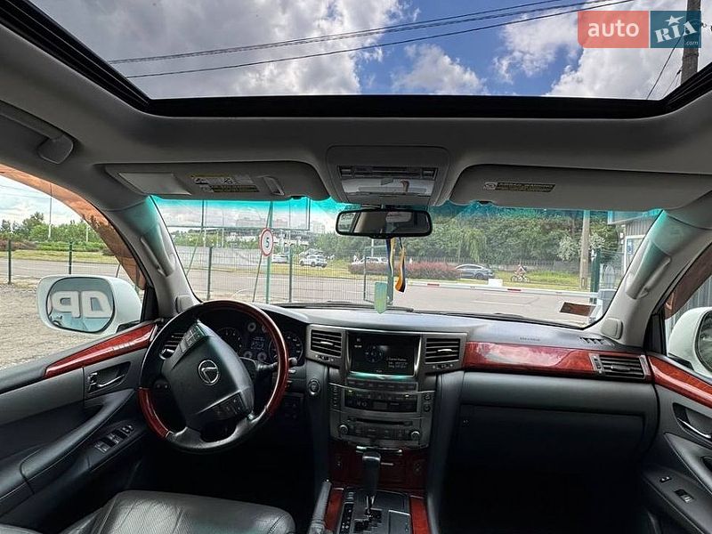 Позашляховик / Кросовер Lexus LX 2008 в Києві фото 9 Позашляховик / Кросовер Lexus LX 2008 в Києві